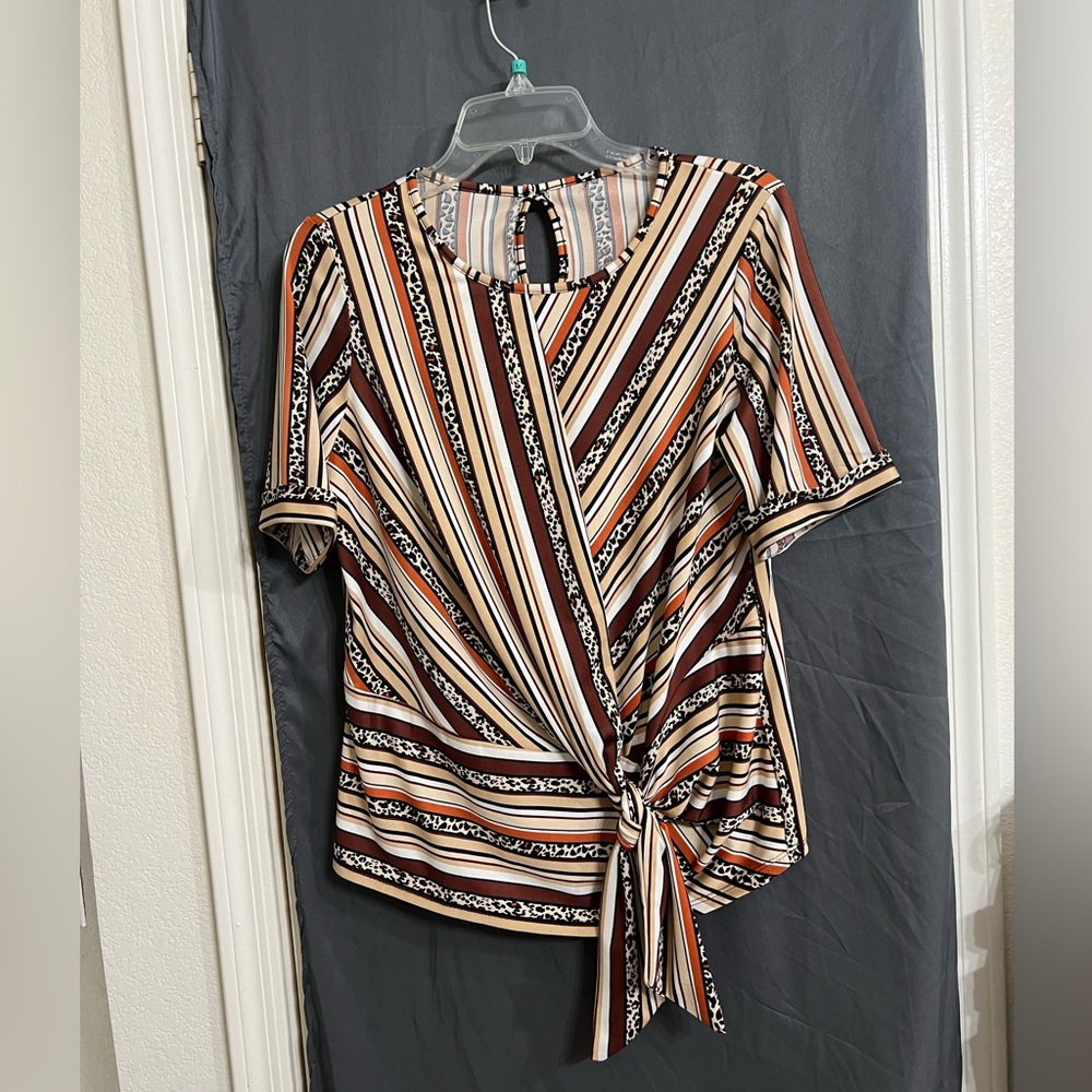 New women’s animal print short sleeve Striped Tie-Front brown& orange Blouse S
